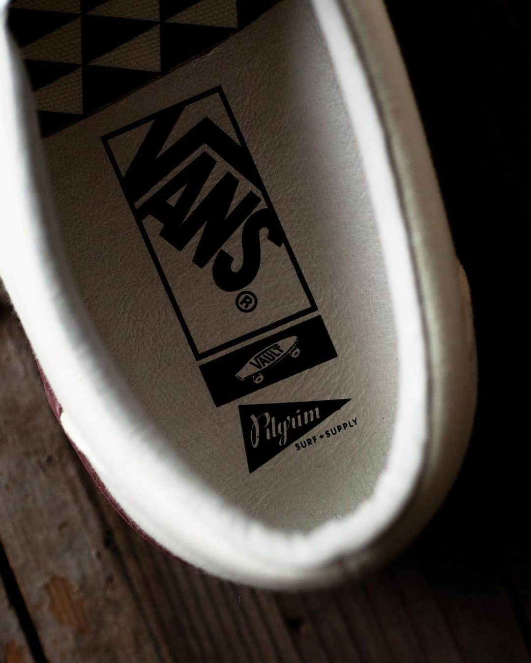 ビームスさんのインスタグラム写真 - (ビームスInstagram)「VANS × Pilgrim Surf+Supply  "CLASSIC SLIP-ON" 7/25 Sat. Release !!  PRE-ORDER Pilgrim Surf+Supply Shibuya Pilgrim Surf+Supply KYOTO  渋谷、京都の2店舗にてご予約を受け付け中！ 発売は2店舗+公式オンラインショップ。  Size： （Women's） 22.5cm / 23cm / 23.5cm / 24cm / 24.5cm （Men's） 25cm / 25.5cm / 26cm / 26.5cm / 27cm / 27.5cm / 28cm / 28.5cm / 29cm / 30cm Price：¥10,000（+tax）  詳しくはHPをチェック！ https://www.beams.co.jp/news/2035/  #pilgrimsurfsupply #ピルグリムサーフサプライ #beams #ビームス #VANS #バンズ #スリッポン #slipon #shoes #シューズ #sneakers #スニーカー」7月8日 20時36分 - beams_official