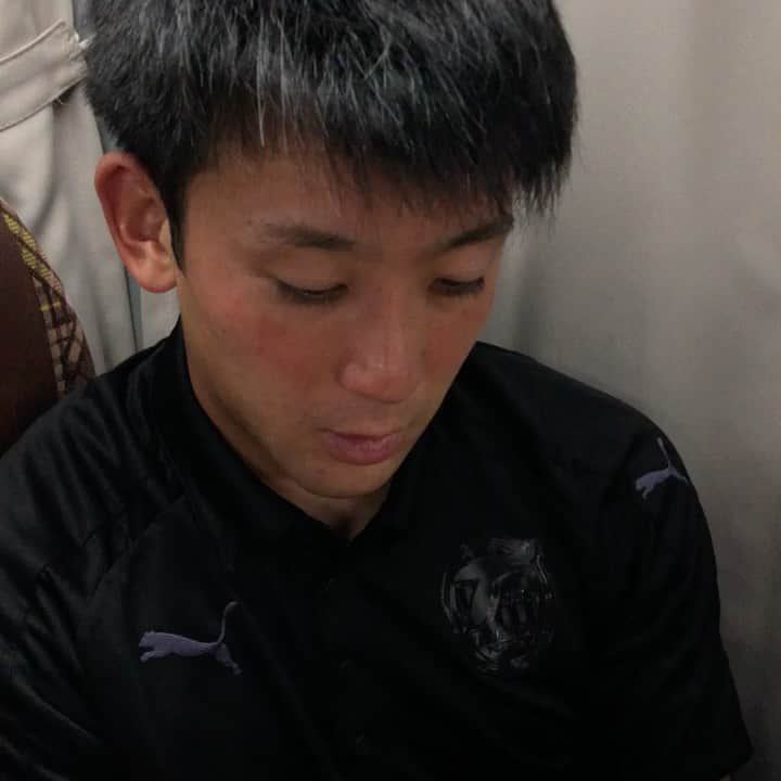 伊佐耕平のインスタグラム：「勝ちました〜!」
