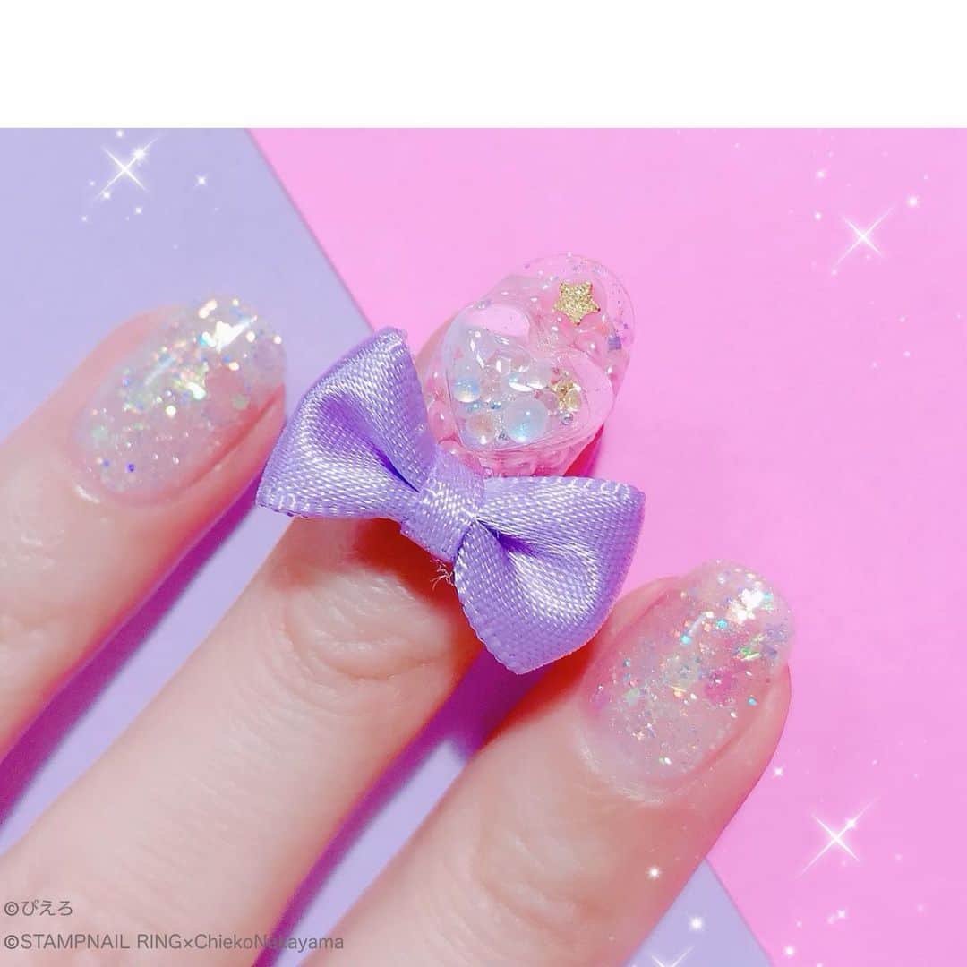 なかやまちえこのインスタグラム：「本日より、クリィミーマミちゃんコラボの @stampnailring #ハンドメイド ネイルリング が販売になります💍✨⠀⠀ ⠀ ⠀ こちらはマミちゃんのステッキをイメージしたリングです。⠀ ハートのドームの中が動きます✨✨ ⠀  ご購入は @stampnailring  のプロフィールから販売サイトに飛んでいただくか、ストーリーから飛べます☺️☺️☺️⠀  ⠀ #リングネイル は指先に #リング をはめていただくのみの取り外し簡単に爪先のオシャレを楽しめる商品です✨⠀ #スタンピングネイルリング のアカウントのストーリーハイライトのところからショッピングサイトに飛べます！⠀ 全て手作りのため数に限りがございます✨⠀ #nail #nails #nailart #ネイル #美甲 #ネイルアート  #japanesenailart #manucure #japanesenails #manicurist #gelnails #أظافر #네일아트 #vẽmóng #ngườiđẹp  #เพ้นท์เล็บ #искусствоногтя #artedeuñas #เพ้นท์เล็บเจล #ジェルネイルデザイン #ネイルデザイン #senikuku #nagelkunst #ゆめかわネイル #オーロラネイル #ゆめかわいい ⠀ ・意匠登録済（デザイン特許）STAMPNAIL ・実用新案登録済（使い方特許）STAMPNAIL⠀ ・スタジオぴえろに監修をしていただいておりますので、リングのケースに証紙が付いております。」