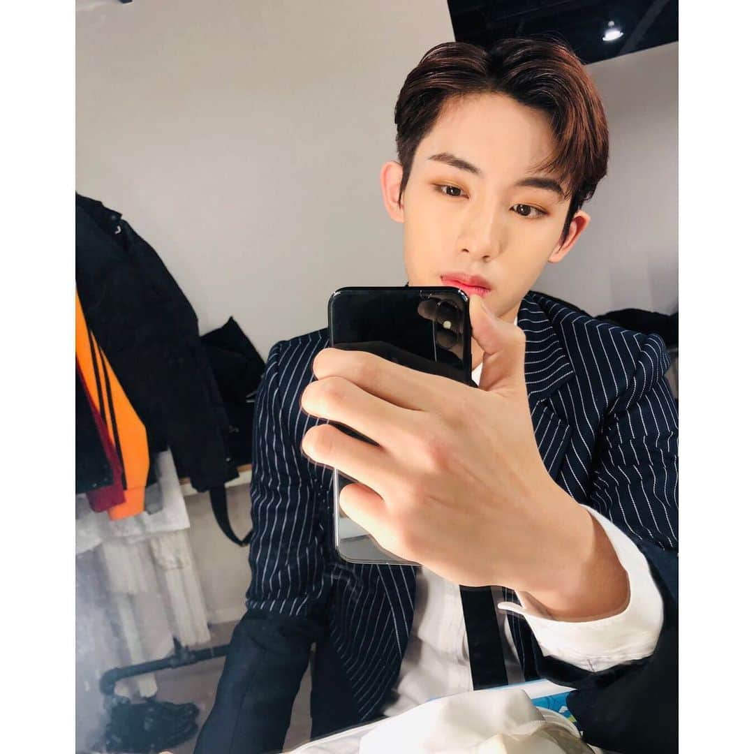 Way Vさんのインスタグラム写真 - (Way VInstagram)「[WINWIN Weibo Repost]  🍃🍃  #WayV #WeiShenV #威神V #WINWIN #董思成」7月8日 22時37分 - wayvofficial