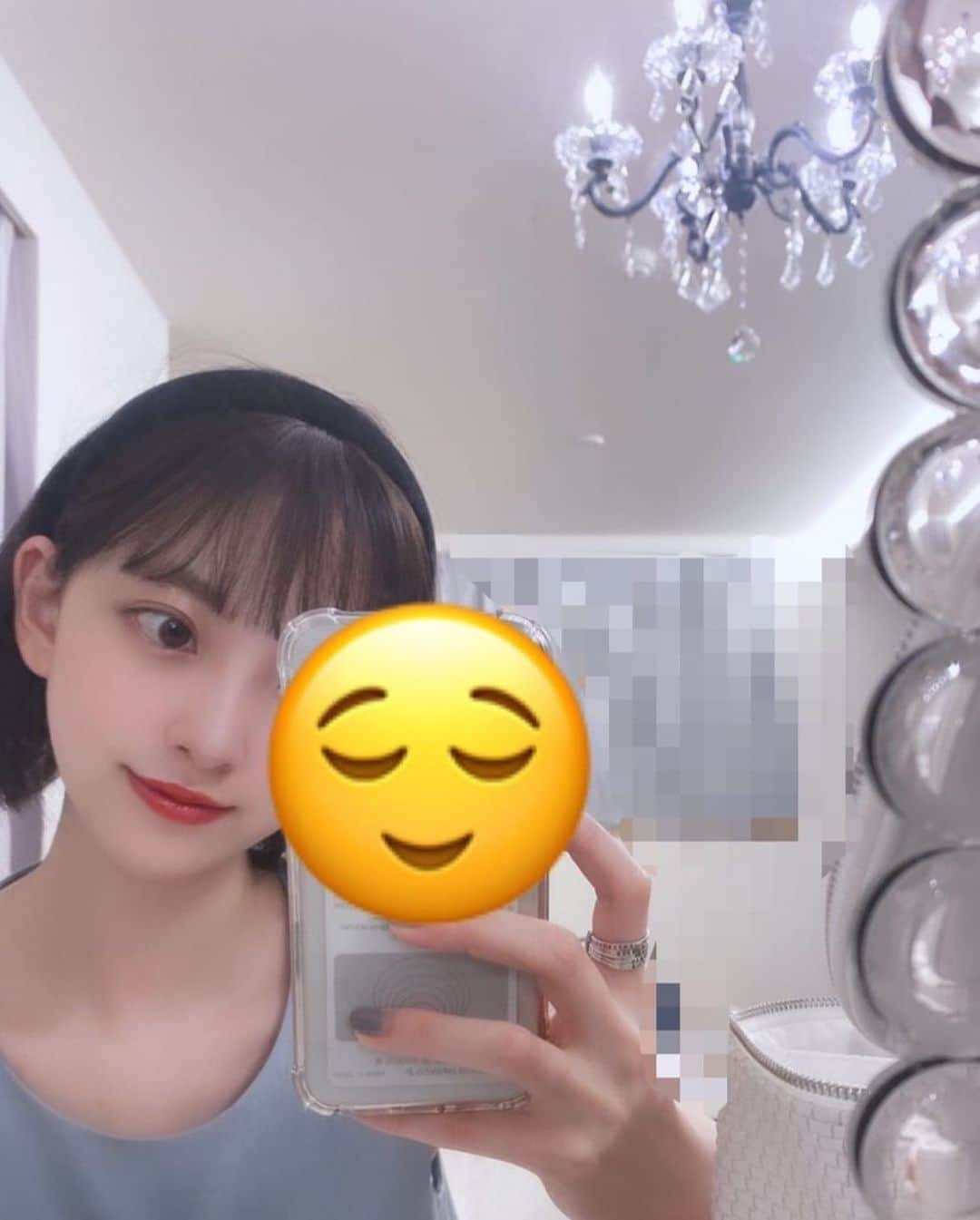 堀未央奈さんのインスタグラム写真 - (堀未央奈Instagram)「🧊  ショートボブにしても カチューシャは相変わらず 好きです🥛‎𓂃 𓈒𓏸   私物のカチューシャたちは 2nd写真集に載ってますꪔ̤̥  #いつかの待ち合わせ場所 #乃木坂46 #堀未央奈」7月8日 22時41分 - horimiona_official