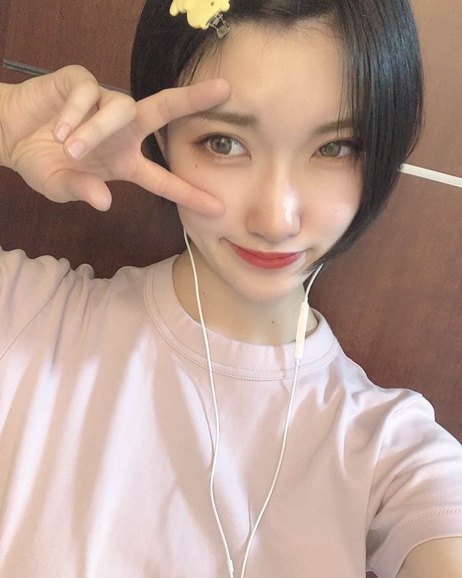 東条蒼のインスタグラム：「＊ ・ ・ ではではー ・ おやぷみ🐄💤 ・ ・ ・  #東条蒼 #クルーズグループ #セクシー女優 #av女優 #メガネ女子 #黒髪 #ショートヘア #あおたん　#teamメレンゲ #followｍe #following #japan #girl #photooftheday #tagsforlikes #instalike  #台湾 #香港 #粉我 #拍照 #照片 #人像攝影」