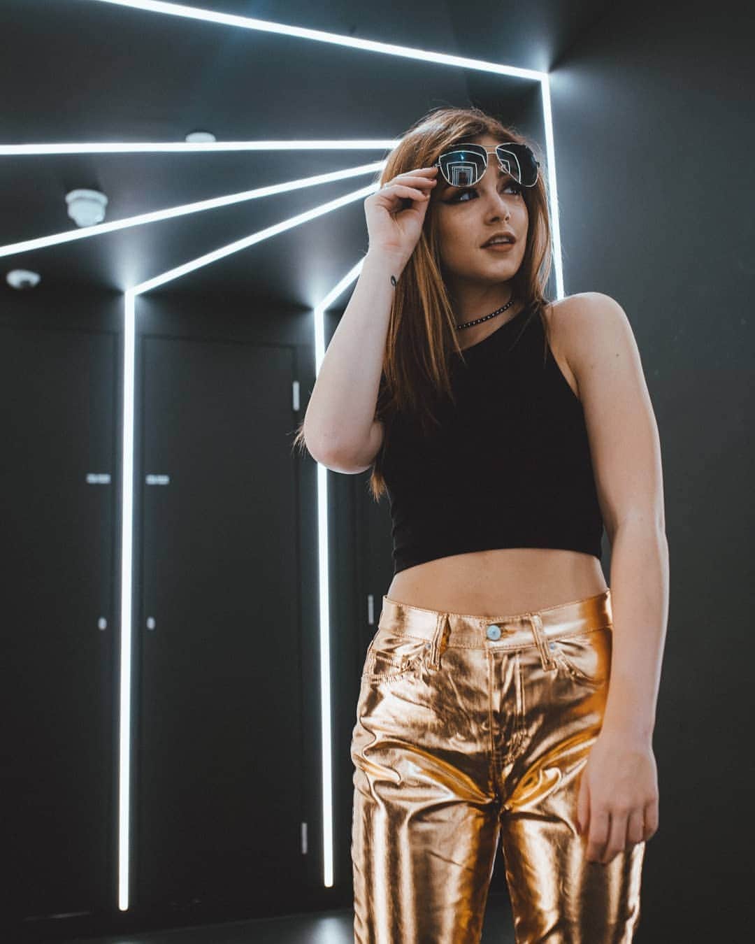のインスタグラム：「You've got me caught up in your eyes  __  #againstthecurrent #chrissycostanza #willferi #dangow #atc #pastlives #gravity #music」