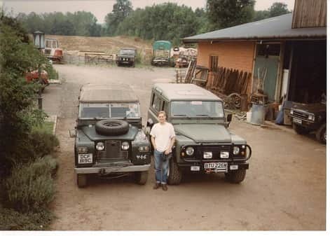 ブライアン・アダムスのインスタグラム：「Circa 1992 with my 1964 series ll Landrover and a rebuilt Defender for the cover of “So Far So Good”. Both still running. Thanks to Paul and his mate who built them. #landroverseriesll #bryanadamssofarsogood」