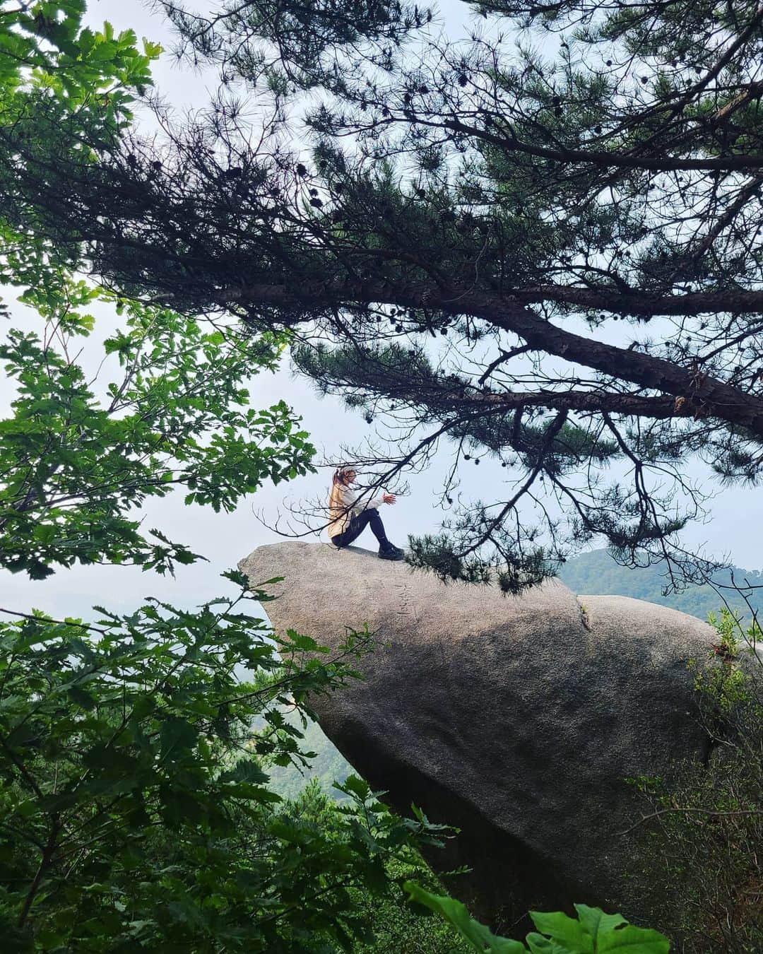 イ・シヨンさんのインスタグラム写真 - (イ・シヨンInstagram)「여기가 #불암산 핫플❣(내가정함ㅋ😆😎)」7月9日 10時58分 - leesiyoung38