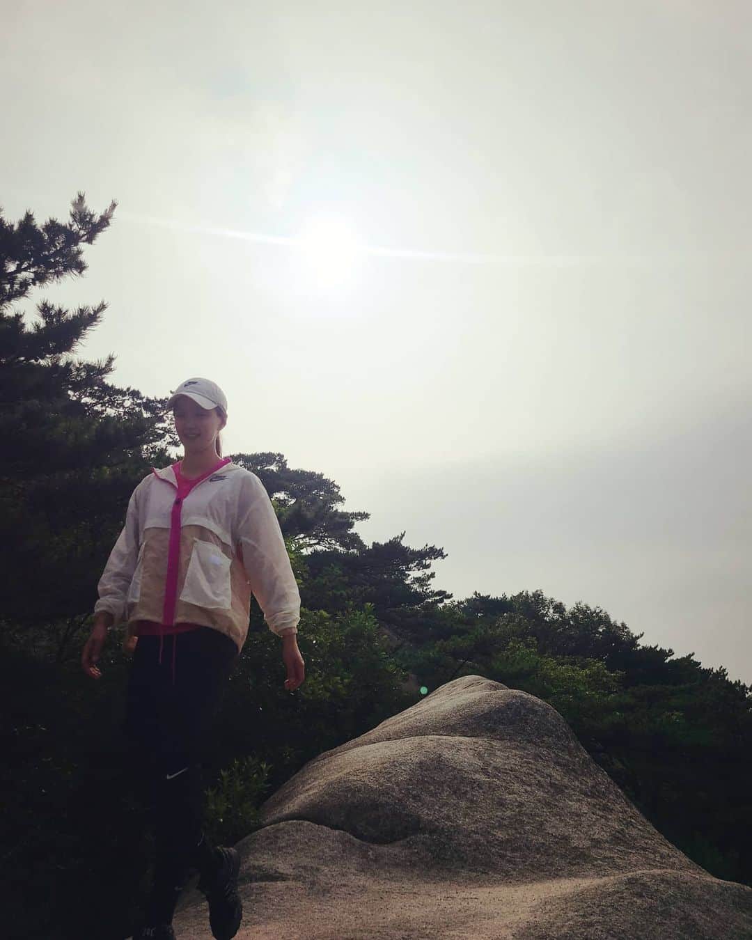イ・シヨンさんのインスタグラム写真 - (イ・シヨンInstagram)「여기가 #불암산 핫플❣(내가정함ㅋ😆😎)」7月9日 10時58分 - leesiyoung38