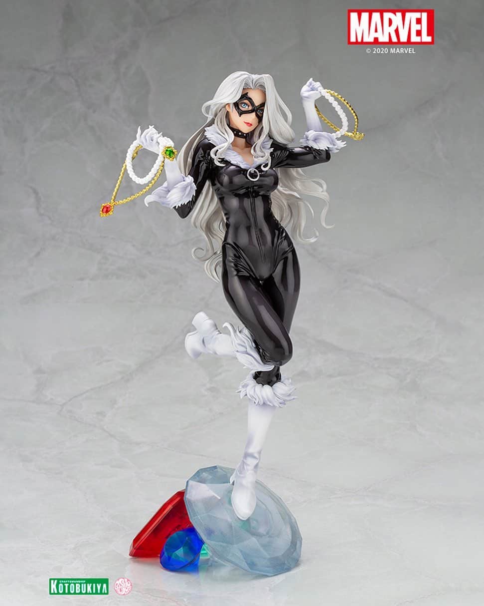 のインスタグラム：「The thief who has even stolen Spider-Man’s heart, Black Cat, returns to the BISHOUJO series for the first time in 9 years!  Black Cat is reborn in a brand new illustration stylized by the beloved Shunya Yamashita and brought to life in stunning detail thanks to the craftsmanship of sculptor ke (comaccow).  Black Cat arrives with her beautiful silver hair painted in pearl and wearing a bodysuit that has been painted with a glossy coating. Extraordinarily large diamonds and jewels painted with special polish coat lie by her feet, giving off a simple yet vibrant finish.   As this little devil glances this way with her spoils of jewels in both hands and a look of satisfaction on her face, be careful not have your heart stolen away!  Available December 2020.  #BlackCat #Marvel #SpiderMan #Kotobukiya #Bishoujo #shunyayamashita」