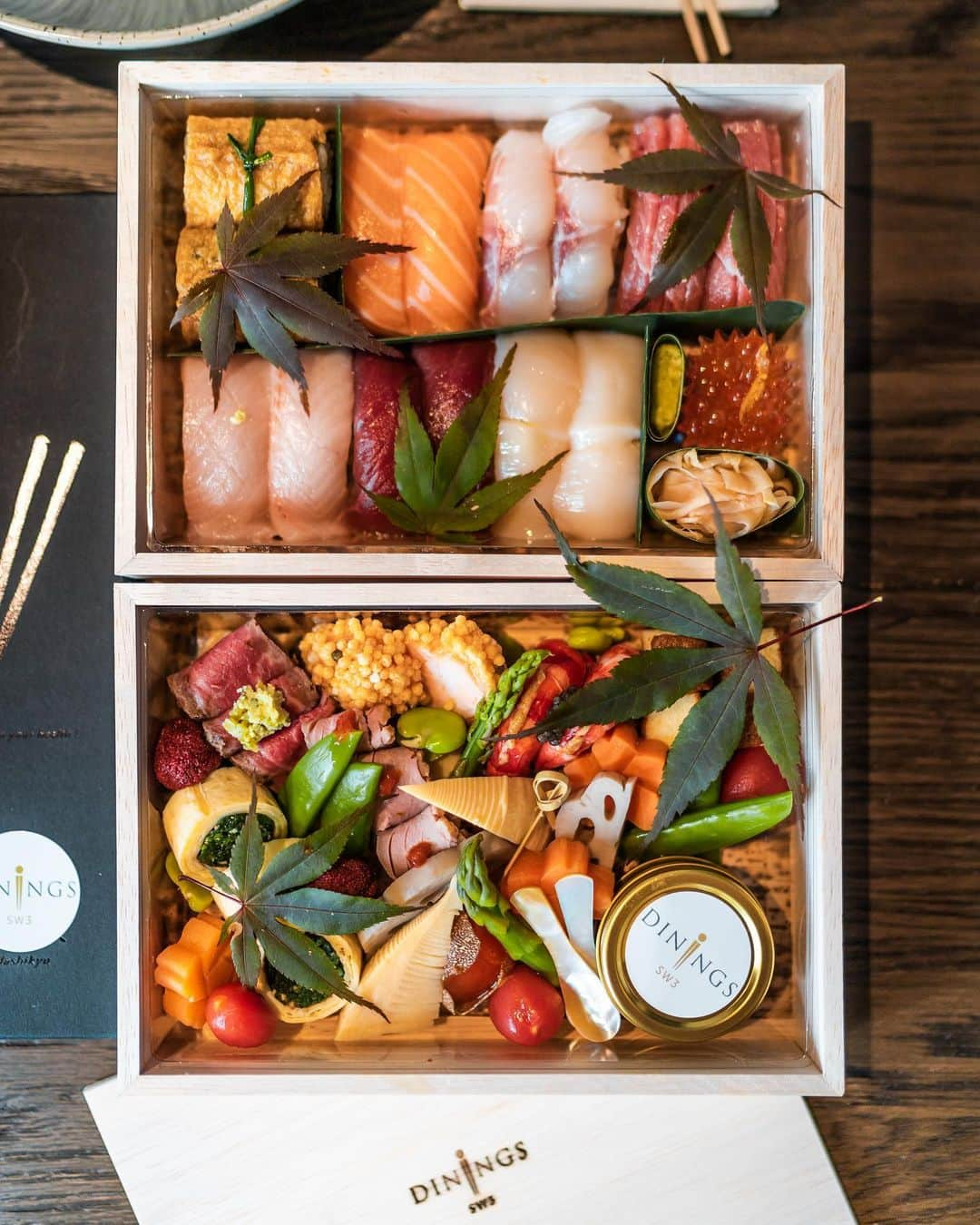 @LONDON | TAG #THISISLONDONさんのインスタグラム写真 - (@LONDON | TAG #THISISLONDONInstagram)「Just received an incredible ornate #BentoBox prepared by #sushi master @MasakiSugisaki of @Dinings_SW3! 😱🍣🔥 These ✨luxury boxes✨are available for delivery Thursday to Saturday only, and need to be ordered 2 days in advance. They include...  • Beluga Caviar 🌟 • Miso Black Cod 🖤 • Oscietra Caviar ✨ • Native Lobster Cake “Shinjo” 🦞  • Dashi infused Vegetable “Nibitashi” 🥕🍅 • “Kasutera” Omelettes w/ Line Caught Cornish Pollack Surimi 🎣 • Sous Vide Duck Breast 🦆  • Roasted A5 Wagyu Beef Fillet 🥩  • Spinach Salad + SUSHI ..... • Bluefin Tuna O-Toro 🐟 • Bluefin Tuna Akami 🐟 • Ross & Cromarty Scottish Salmon 🍣  • Line Caught Sea Bass 🎣  • Yellowtail 🐟  • Hand-Dived Scallops 🐚  + Freshwater Eel 🤗 _____________________________________ Taste the intricate selection of sushi and sashimi from the renowned #Knightsbridge Walton Street restaurant, prepared by Masaki himself... limited availability. Comes with bespoke handmade chopsticks and mother of pearl spoons for caviar tastings. Exquisite! 🙏🏼😱🌟 _____________________________________  #thisislondon #lovelondon #london #londra #londonlife #londres #uk #visitlondon #british #🇬🇧 #foodiesoflondon #londonfoodies #londonfoodie #londonfood 📷 @mrlondon」7月9日 4時09分 - london