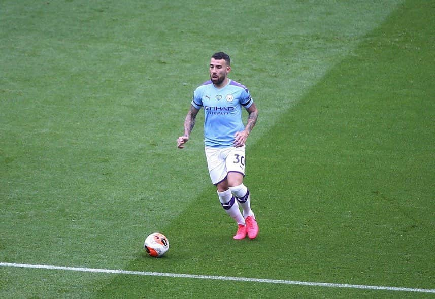 ニコラス・オタメンディさんのインスタグラム写真 - (ニコラス・オタメンディInstagram)「Great win guys💪🏻🔵 @mancity」7月9日 4時38分 - nicolasotamendi30