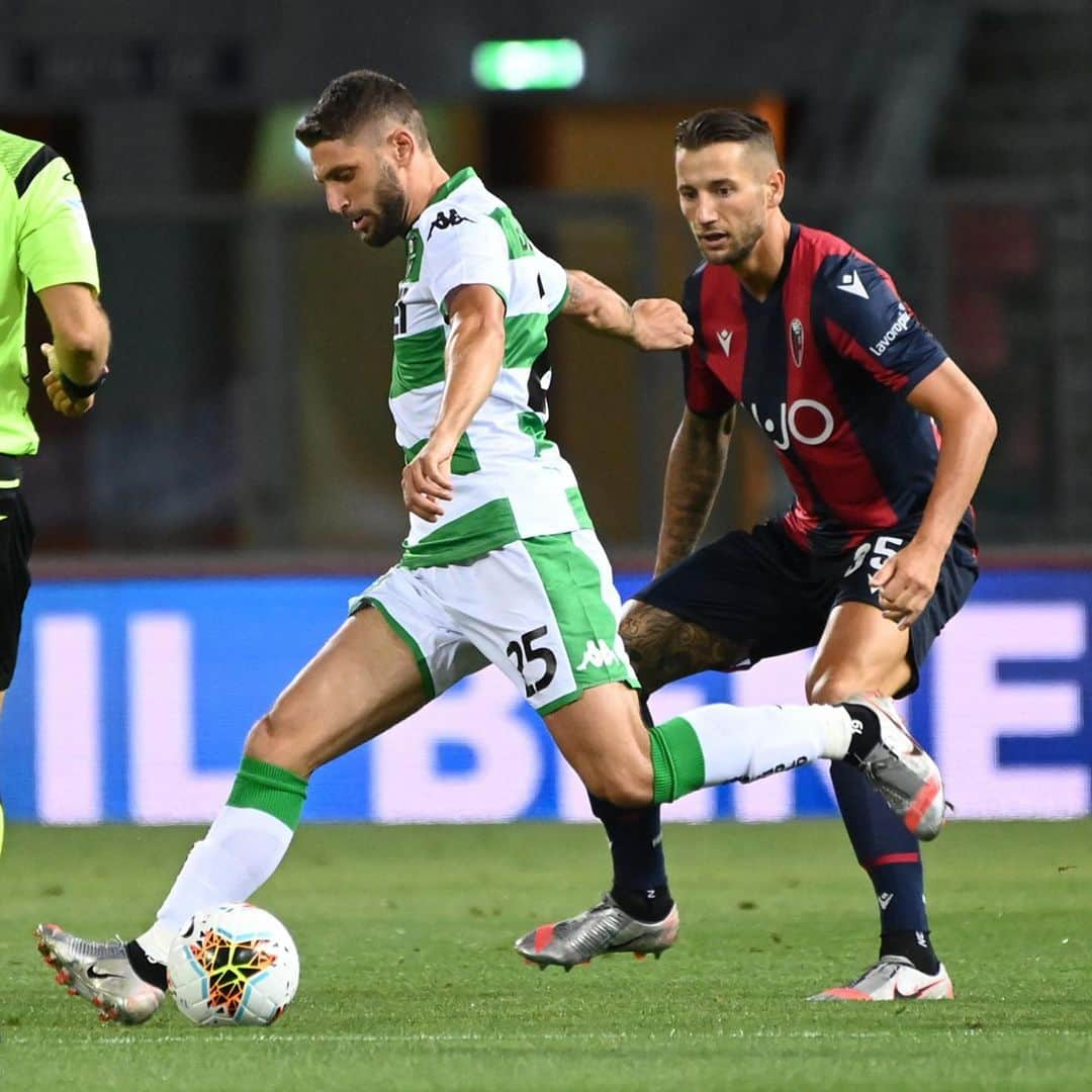 ボローニャFCさんのインスタグラム写真 - (ボローニャFCInstagram)「Forza ragazzi ancora 4️⃣5️⃣ minuti 💪 #WeAreOne」7月9日 5時47分 - officialbolognafc