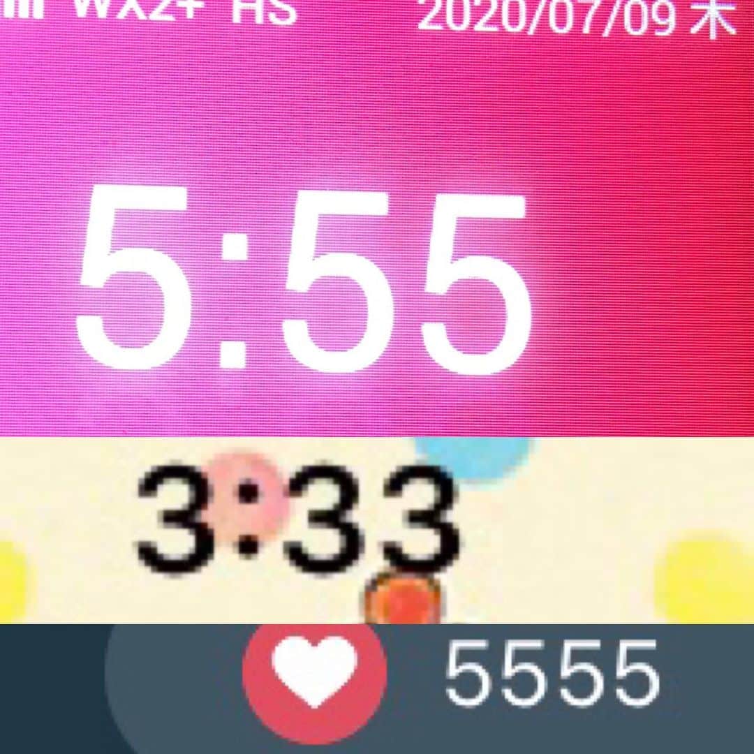 茜結のインスタグラム：「寝れないまま朝が来た。  そしてエンジェルナンバーばかり見る。最近見すぎるから載せてなかったけど、ここまでくると不思議としか思えない。そろそろ載せとく。 この写メ以外にもたくさんあるよ。  これって神様からのメッセージらしいけど。。メッセージもらってるのに、元気になれない自分をせめそうになるよ。せめたらあかんけどね。ついついね。  それに、 大切な相手にゎ根拠なくても 「あなたゎ絶対大丈夫！」って自信を持って言えるのに、いざ自分のことになると途端にさ、「私ゎ大丈夫！」って言えなくなるよね。 自分の事をもっともっと褒めてあげて、「私ゎ大丈夫！」って心の底から言えるようになりたいなぁ。  その前にいまゎくたびれてるからゆっくりしよ。。  #癒し」