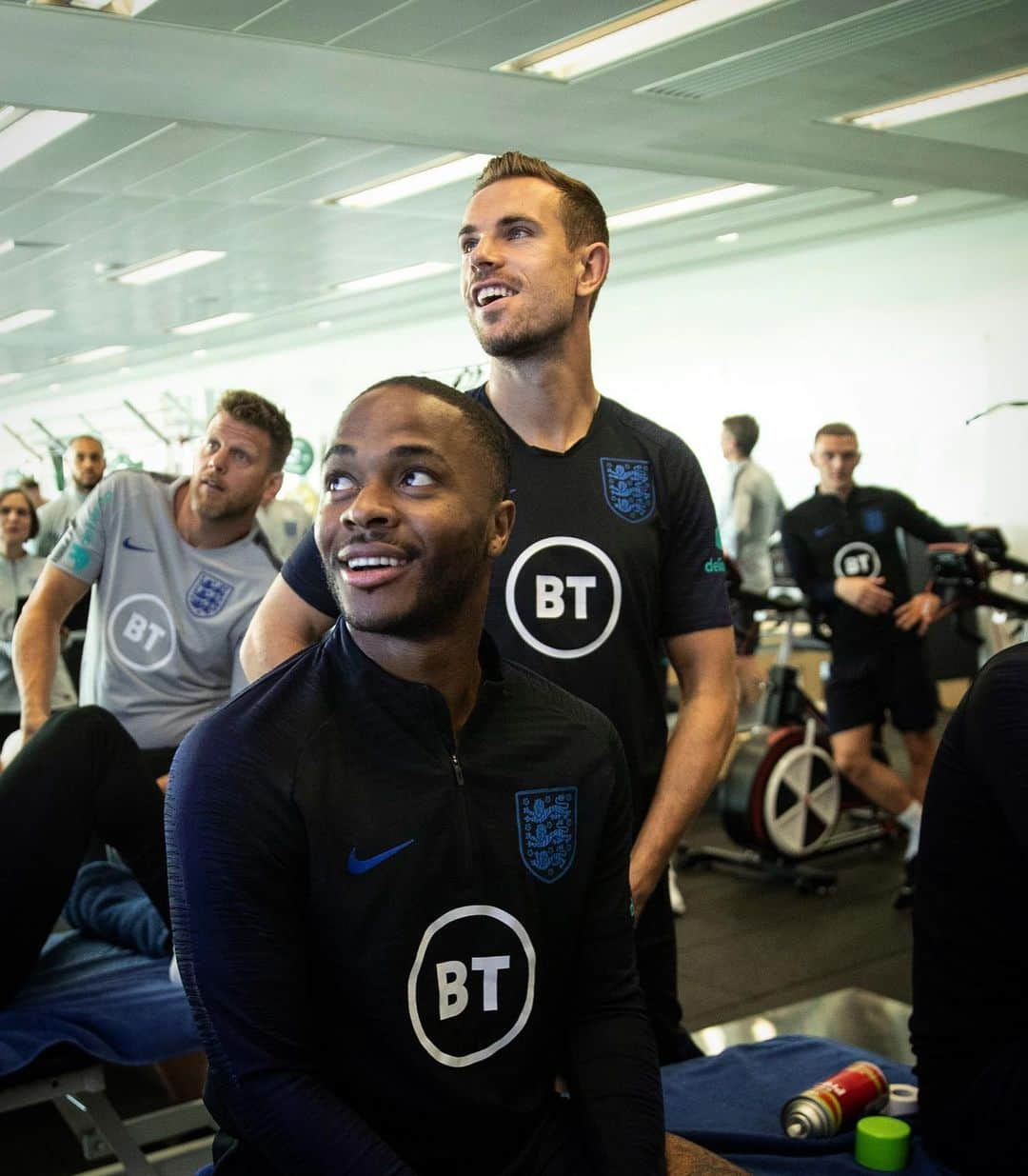 サッカー イングランド代表チームさんのインスタグラム写真 - (サッカー イングランド代表チームInstagram)「Watching your goals back, lads? 😅」7月9日 6時33分 - england