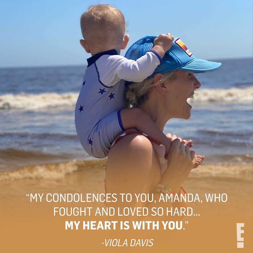 E! Onlineさんのインスタグラム写真 - (E! OnlineInstagram)「Each week our #EmpowHER post highlights women that have shown tremendous bravery, strength, and/or kindness. Amanda Kloots exemplifies all three. She has openly told her and Nick’s story all while being a true anchor for her family. We have her and all her loved ones in our thoughts at this time. ♥️ (📷: Instagram)」7月9日 9時32分 - enews