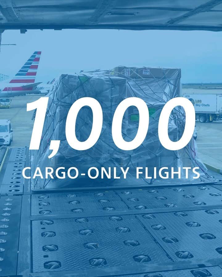 アメリカン航空のインスタグラム：「We have 1,000 reasons to celebrate Tuesday’s flight from Miami to Buenos Aires. It marked our 1,000th cargo-only flight since relaunching this service in March for the first time in 36 years. But wait, there’s more! Now, we're operating 113 cargo-only flights a week to move even more essential goods across the globe.」