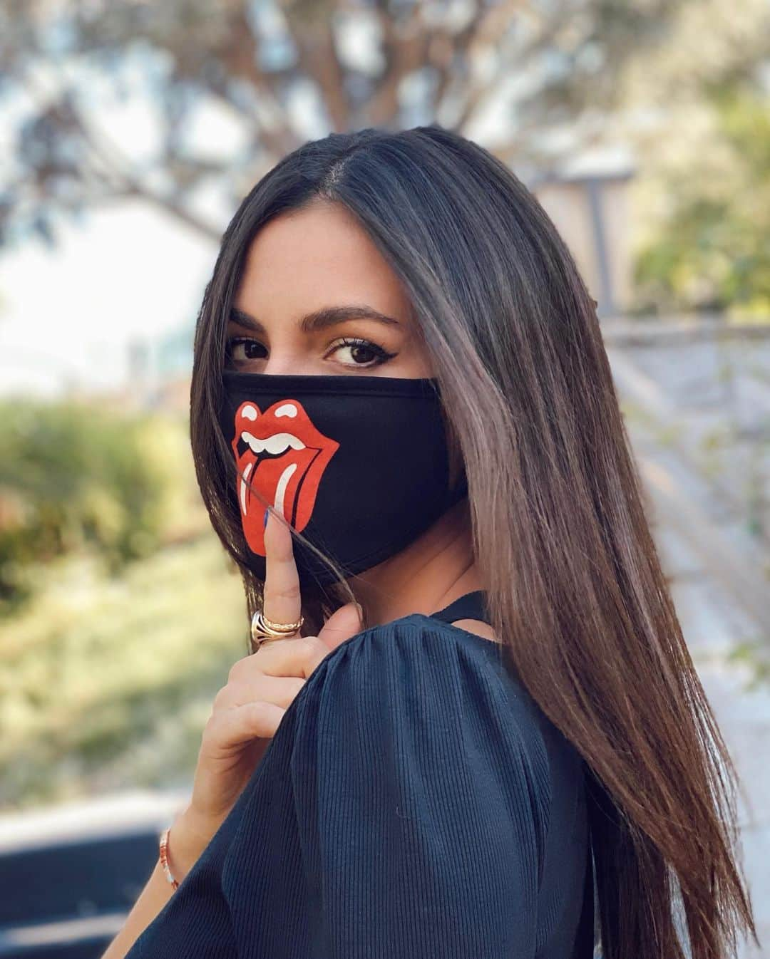 ヴィクトリア・ジャスティスさんのインスタグラム写真 - (ヴィクトリア・ジャスティスInstagram)「Vic Jagger 👅」7月9日 9時59分 - victoriajustice