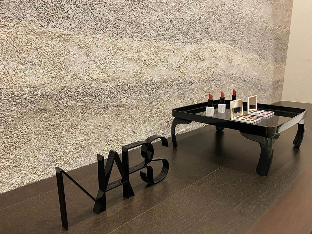 佐藤涼実さんのインスタグラム写真 - (佐藤涼実Instagram)「@narsissist ﻿ "NARS ZEN COLLECTION"﻿ お試しさせていただきました。﻿ 初の白パッケージが素敵すぎる🤲🏻🤍🤍🤍﻿ 私の推しはリップスティックのマルドワイン。﻿ #NARS #ゼンコレクション #narspartner」7月9日 10時37分 - suzumi_sato
