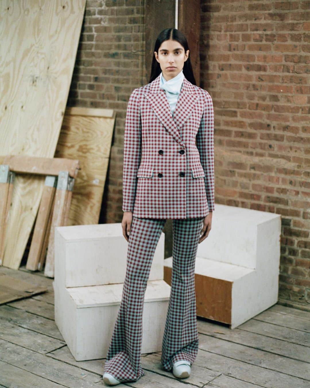 Saks Fifth Avenueのインスタグラム：「Easy suiting from @rosettagetty?Check. It's the #SaksItList trend we need now.」