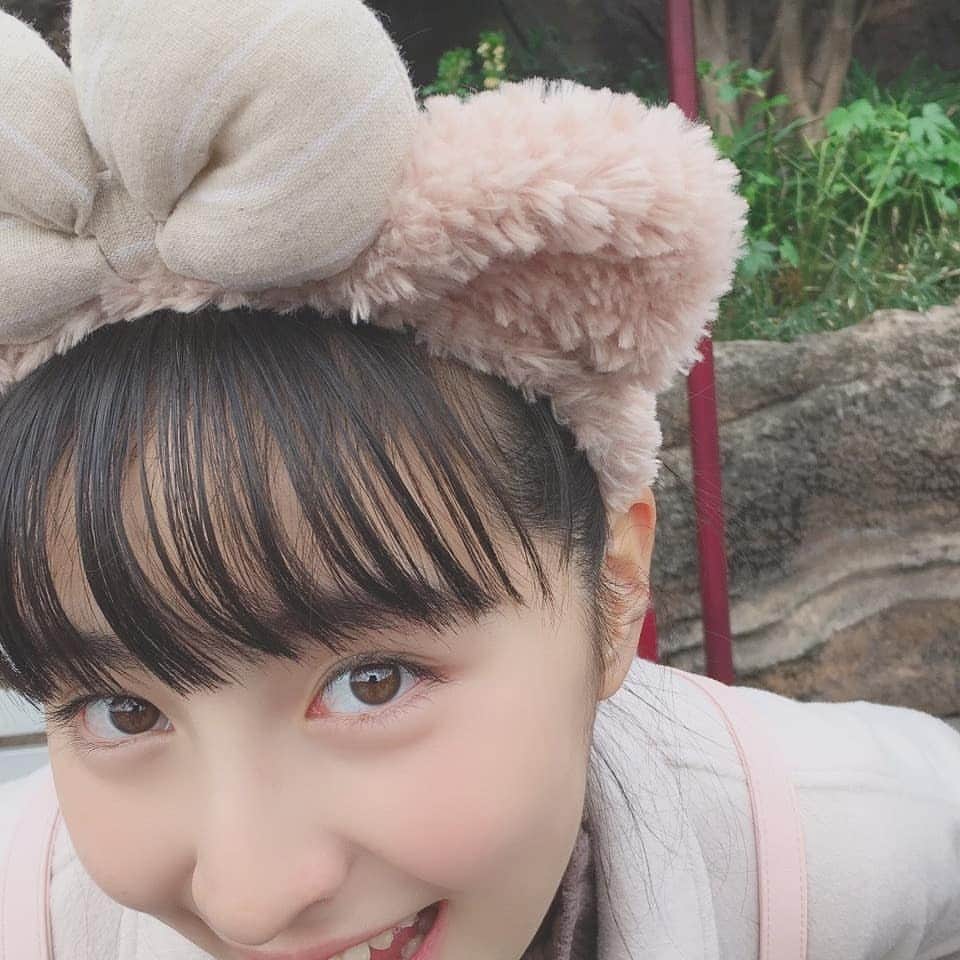 小高サラさんのインスタグラム写真 - (小高サラInstagram)「こんばんは🌙 今日から4連休ですね！  もうひとつディズニーの写真を投稿させていただきます☺︎  あ、どっちもチュロスだ  ポテト味ときなこ味🤩  この日はいっぱい食べたけど夢の国だからカロリーゼロ🙆‍♀️  #Disney#disney#disneysea#ディズニー#ディズニーシー#クリスマスディズニー#東京ディズニーシー#シェリーメイ#チュロス#ディズニーチュロス#カロリーゼロ理論#再び」7月23日 21時21分 - sara_odaka_official