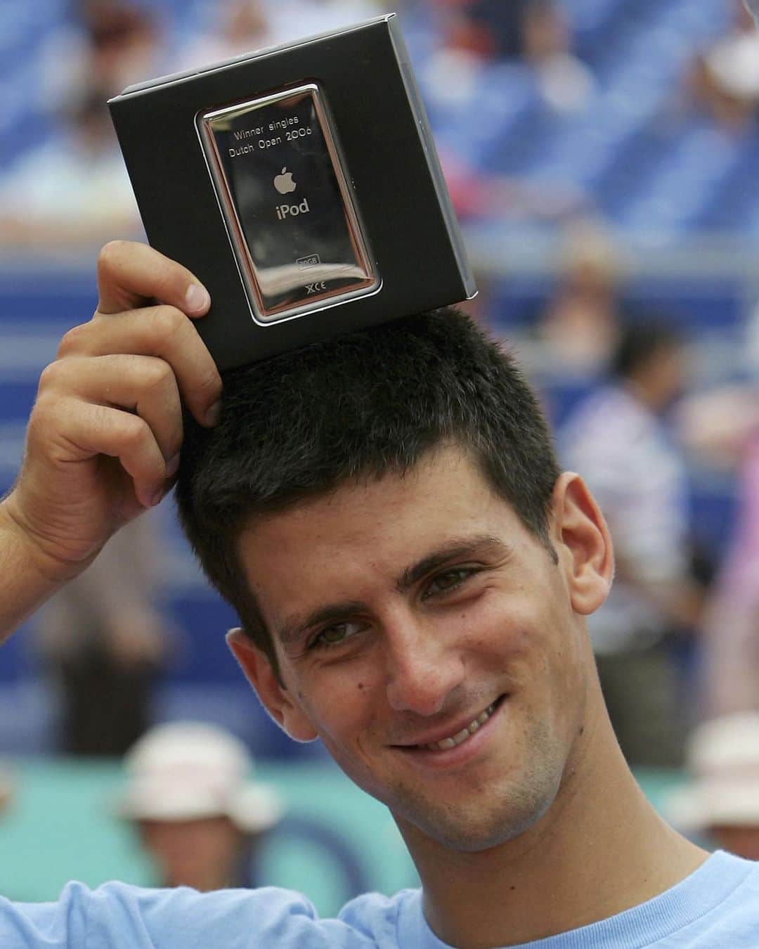 ATP World Tourさんのインスタグラム写真 - (ATP World TourInstagram)「#OnThisDay in 2006, @djokernole won his first-ever ATP title, taking home an iPod as the trophy! 📱」7月23日 22時23分 - atptour