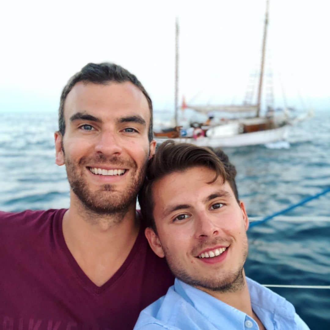 エリック・ラドフォードさんのインスタグラム写真 - (エリック・ラドフォードInstagram)「Happy Birthday my LOVE!! Can’t wait to travel the world with you again!   #happybirthday #loveyou #husbands #loveislove」7月23日 23時07分 - ericradford85