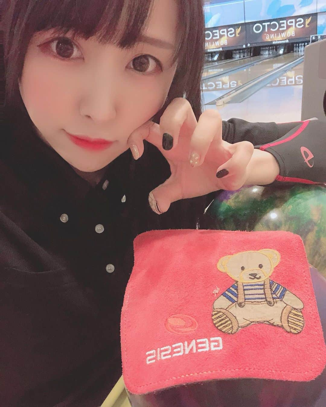 熊本美和さんのインスタグラム写真 - (熊本美和Instagram)「おやくま🐻 . . #おやすみ #goodnight #🌙 #おやくま #ボウリング #bowling #볼링 #🎳 #kawaii #makeup #beauty #黒髪 #日々の出会いに感謝 #バクステ外神田一丁目 #熊本美和 #miwakumamoto  #アイドル #idol #일본 #아이돌 #アイドルボウラー #Pリーガー #プロボウラーになりたい #japanesegirl #followme #GENESIS #サンブリッジ #世田谷 #オークラボウル #すきぴ」7月23日 23時58分 - miwa_babyb