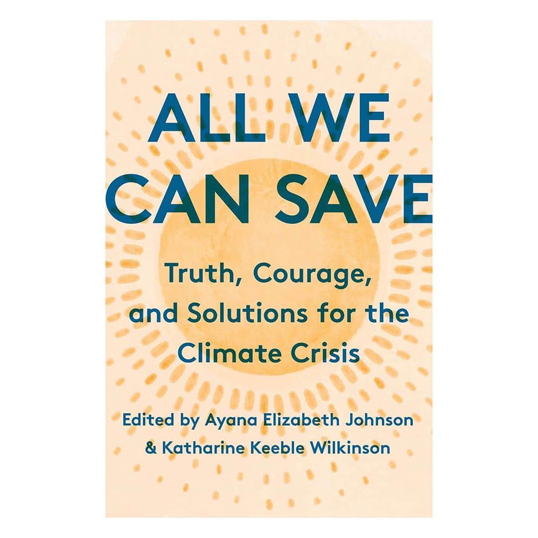 キャメロン・ラッセルのインスタグラム：「BIG book news! I'm so excited to share that I wrote an chapter in ALL WE CAN SAVE, joining 60 amazing contributors (a chorus including @favianna1 @xiyebeara @soulfirefarm @adriennemareebrown @rgunner @varshiniprakash @alexandriav2005 @officialnaomiklein & #alicewalker !!!) for this anthology of essays + poems + art by femme climate leaders coming September 22nd via @OneWorldBooks / @PenguinRandomHouse curated by visionary doctors/organizers/beacons @ayanaeliza & @DrKWilkinson.  "There is a renaissance blooming in the climate movement: leadership that is more characteristically feminine and more faithfully feminist, rooted in compassion, connection, creativity, and collaboration...this book is both a balm and a guide for knowing and holding what has been done to the world, while bolstering our resolve never to give up on each other or our collective future. We must summon truth, courage, and solutions, to turn away from the brink and toward life-giving possibility."   Pre-order today! allwecansave.earth (Link in bio)  Follow: @allwecansave & #AllWeCanSave」