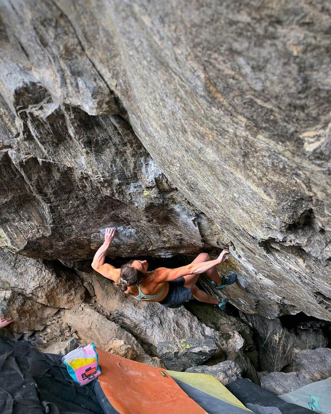 アレックス・パッチシオさんのインスタグラム写真 - (アレックス・パッチシオInstagram)「The wheel direct ✅ 8B+ ( Some people say hard 8B) ☺️ . A bit of a power endurance/ endurance test. I sent it first try 3rd day on it. In my opinion, it is a harder finish then the normal wheel. When you are tired it’s harder to close your hands  and do the big lock off and pull moves on the little crimps for this exit compared to hanging the holds with your feet under you on the other exit. The other exit is more technical on the last move, but to me way less powerful and pumpy. Direct exit is also definitely harder the shorter you are, some extra foot moves and have to get your feet up high, higher than your hands to do a big cross over move. 💪🏻 . I also think this climb is not just harder than the normal wheel exit, but felt harder than all V13’s I have done over the past months as well as the repeat of the “Automator” V13. 🤷🏻‍♀️ . Psyched to be getting fitter and fitter and having fun days out with my main man @robinoleary ! ❤️ . @scarpana @organicclimbing @frictionlabs @evn_cbd  . Pic by: @robinoleary」7月24日 1時29分 - alex_puccio89