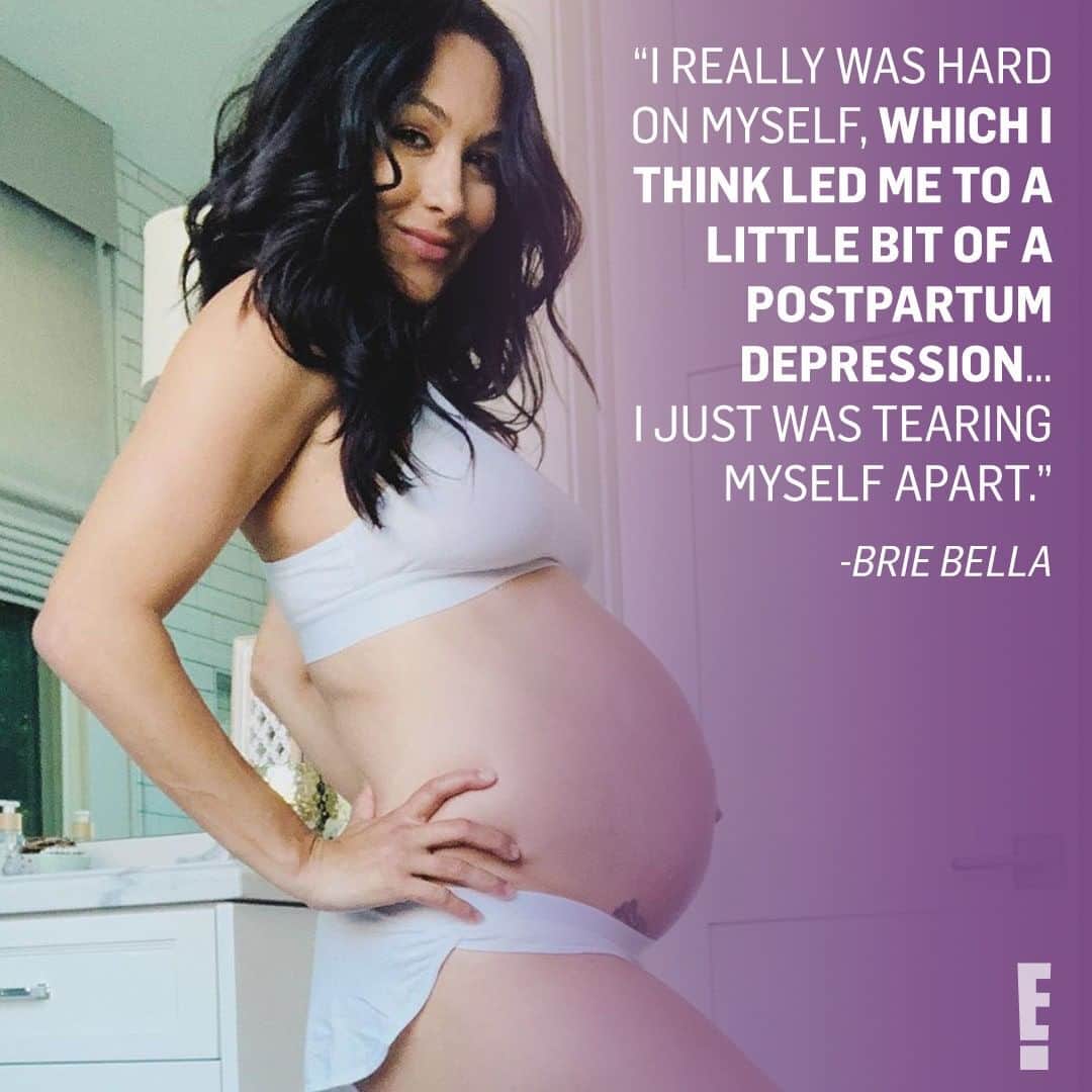 E! Onlineさんのインスタグラム写真 - (E! OnlineInstagram)「Nikki & Brie Bella opened up about the pressure to get back in shape after pregnancy, and Brie revealed she struggled after having her daughter, Birdie. Link in bio for their candid discussion. (📷: @thebriebella)」7月24日 2時15分 - enews