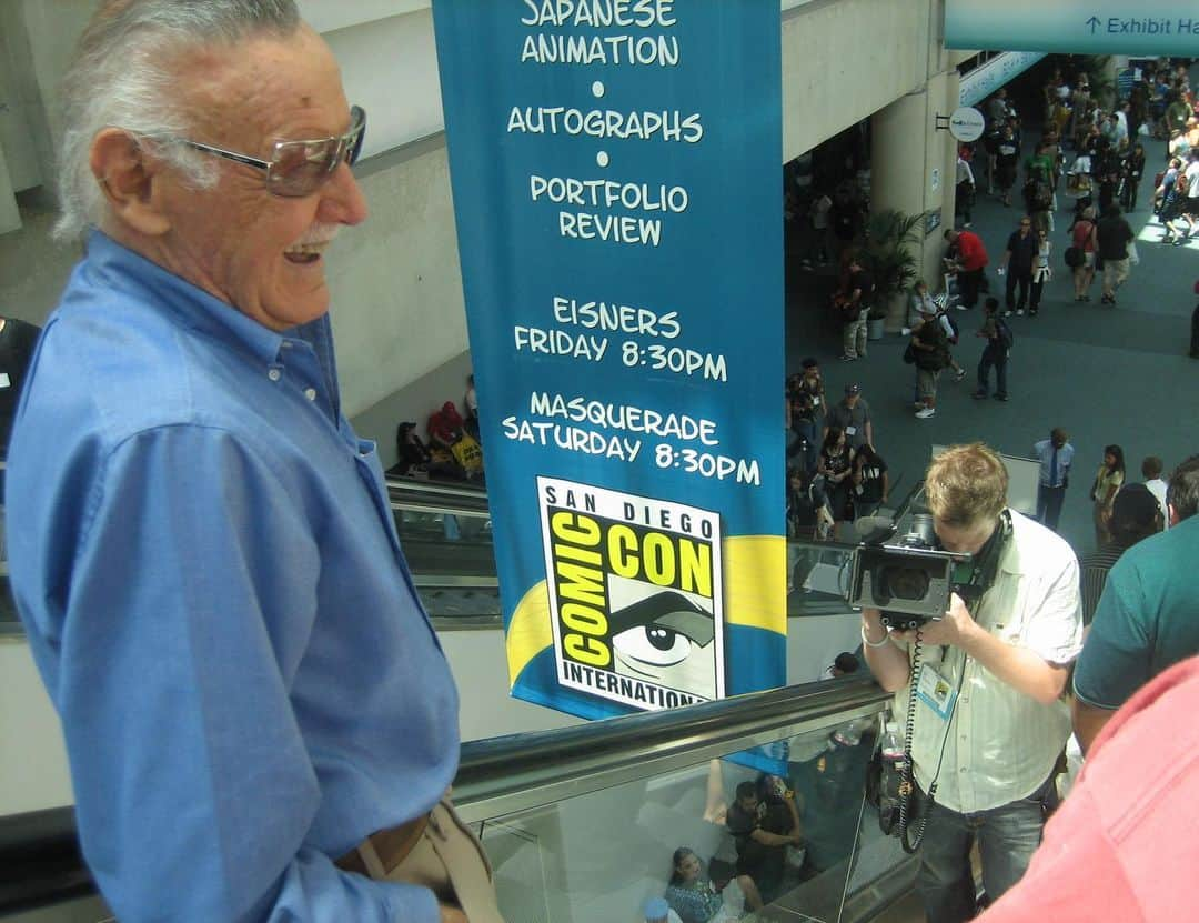 スタン・リーさんのインスタグラム写真 - (スタン・リーInstagram)「#tbt to some of our favorite pictures of Stan from #SDCC. Stan was a staple at @comic_con and always looked forward to being with his fans and friends every summer in San Diego! #stanlee #comicconathome」7月24日 3時10分 - therealstanlee