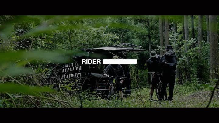 ミーンズワイルのインスタグラム：「Air Circulation System Rain Jacketのイメージムービーが公開されました。  製作はクリエイターの趣味やアクティビティー、カルチャーをFashion/Artを通じて表現するウェブマガジン@headstokyo に依頼。  レインウェアを着ることの多い釣り、自転車、キャンプの3つのシーンに合わせて製作いただきました。 是非ご覧下さい。  PRODUCE , STYLING TADASHI MOCHIZUKI @tadashi_mochizuki  PHOTOGRAPHY & MOVIE KEITA SUZUKI @keitasuzuki_pd  ART DIRECTION K-39 @mr.k_39   下記日程にて伊勢丹新宿店メンズ館7Fにおいて、先行受注会を開催中。 実物を手に取って、体感してみて下さい。  2020/7/8(水)〜7/14(火) 伊勢丹新宿店メンズ館7F ※7/8より弊社オンラインストア、イセタンメンズネットでも先行受注受付開始」