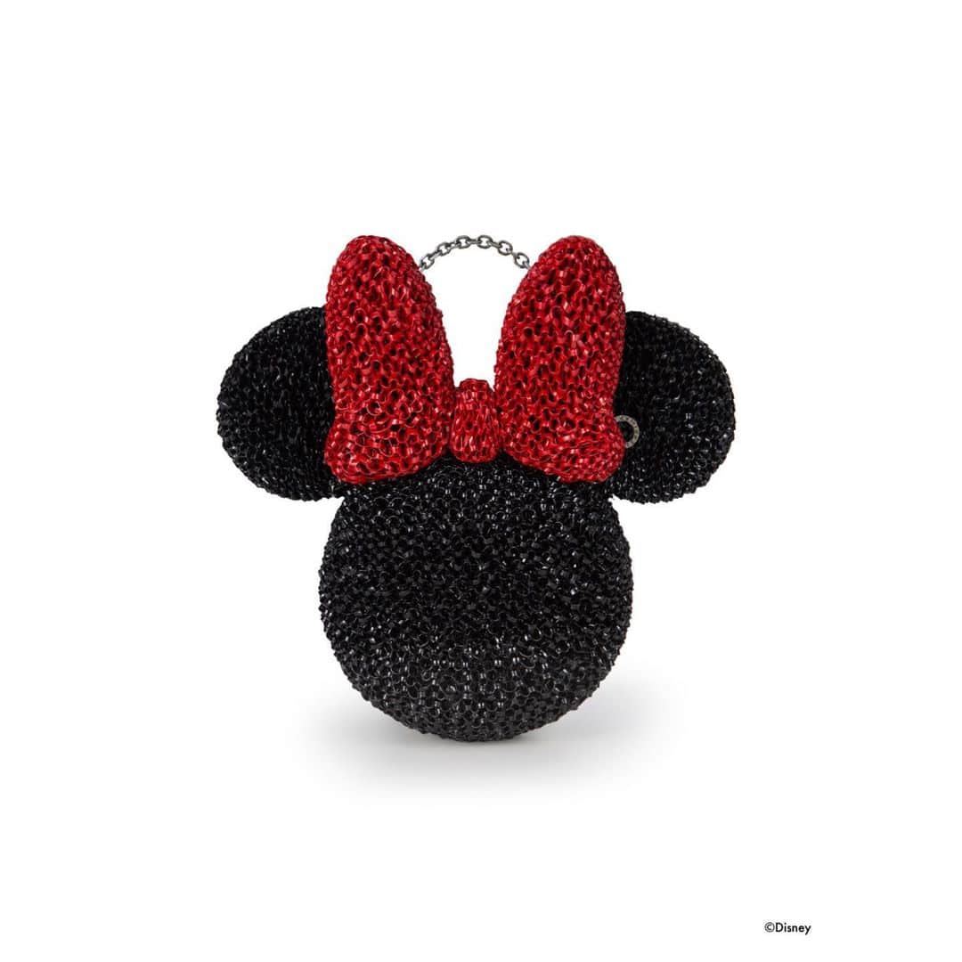ANTEPRIMAさんのインスタグラム写真 - (ANTEPRIMAInstagram)「The 3D ball and FLAT LUGGAGE 24/7 from ANTEPRIMA/WIREBAG 2020 Disney Capsule Collection is stirring up the hype! Be fun to pair the Mickey FLAT LUGGAGE 24/7 with Minnie 3D ball for an edgy yet cute style!  #WIREBAG247 #Mickey #Minnie #MickeyMouse #MinnieMouse #Anteprima #Disney #WIREBAG #SS20 #fashion #italian #luxury #bag #botd #ミッキーマウス #ミニーマウス #アンテプリマ #ワイヤーバッグ #패션 #ディズニーコーデ #ディズニーバウンド #ミニーちゃんバウンド #ディズニー好き #ディズニー写真部 #ミッキーミニーコーデ」7月9日 20時20分 - anteprimaofficial