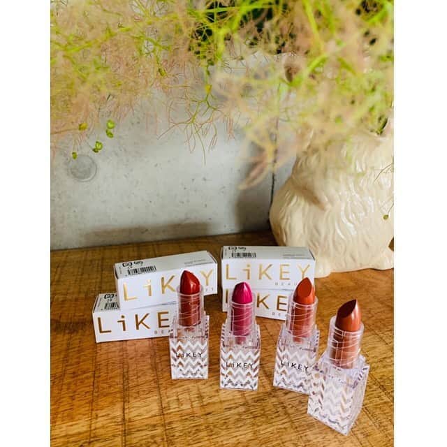 のインスタグラム：「・　﻿   #愛してやまないコスメ　﻿ ・　﻿ ・@likey_beauty_ さんの　　﻿ スムースフィットリップスティック　﻿ ・　﻿ ・﻿ 左から順に﻿ 　エブリタイム　　﻿ 　デイドリーム　　﻿ 　オールモスト　﻿ 　パーフェクション　﻿ ・　﻿ ・　﻿ セミマットな質感で発色良い！！　﻿ ・　﻿ ・　　﻿ リーズナブルなのに、さすがです♡ ﻿ ・　﻿ ・　﻿ ・﻿ めぐさん　ありがとぅー☺︎ ﻿ @megu_makeup_  ・　﻿ ・　﻿ ・﻿ #beauty#make#cosmetics#lip#likeybeauty#きべメイク#🍡」