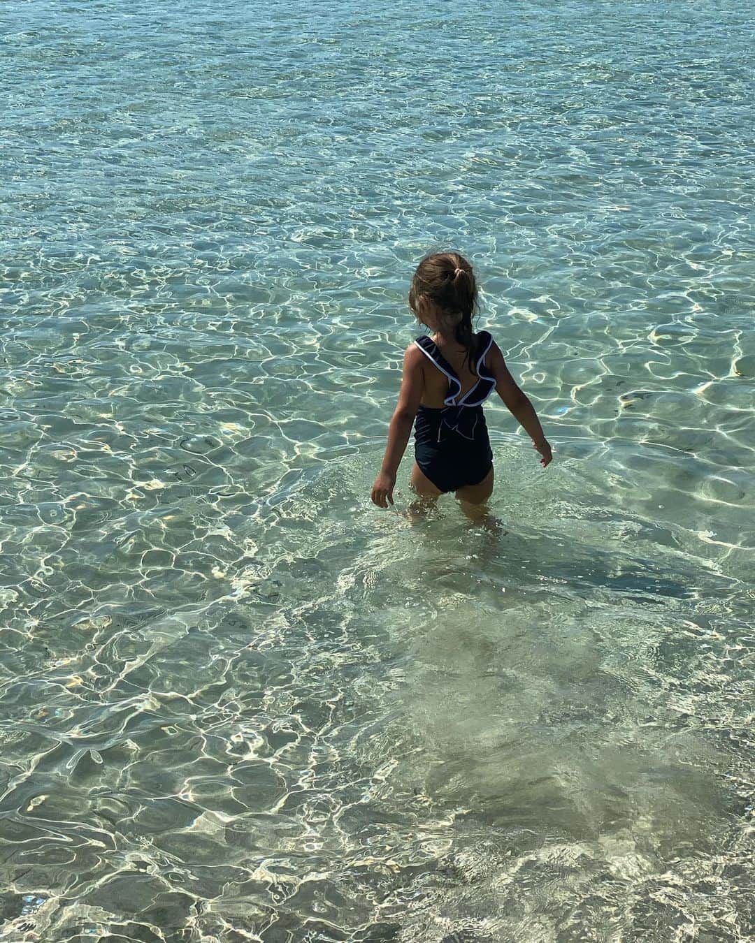 Mathilde Goehlerのインスタグラム：「The best life 💙🧜🏽‍♀️」