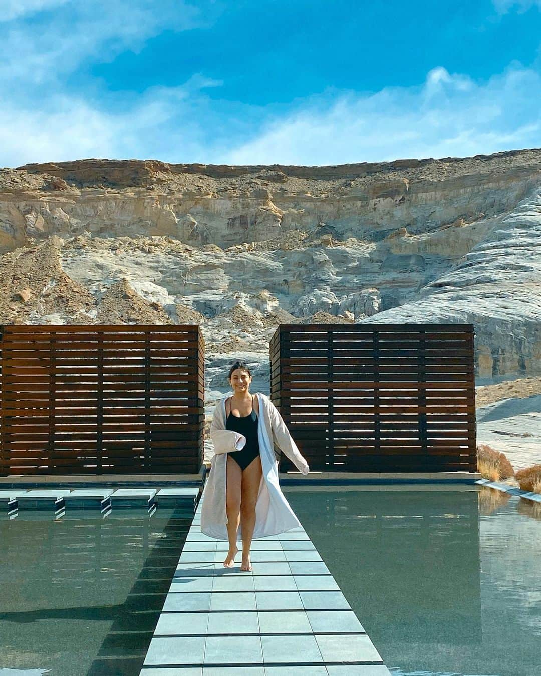 Ana Brenda Contrerasのインスタグラム：「Take me back 🙏🏼✨ uno de los viajes más bonitos de mi vida 💫」