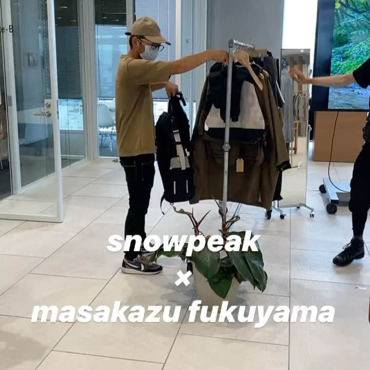 谷正人のインスタグラム：「久しぶりの福山さん @mofm_minakami_life  フィールドは違えど、お互い頑張ってます💪 #snowpeak #masakazufukuyama」