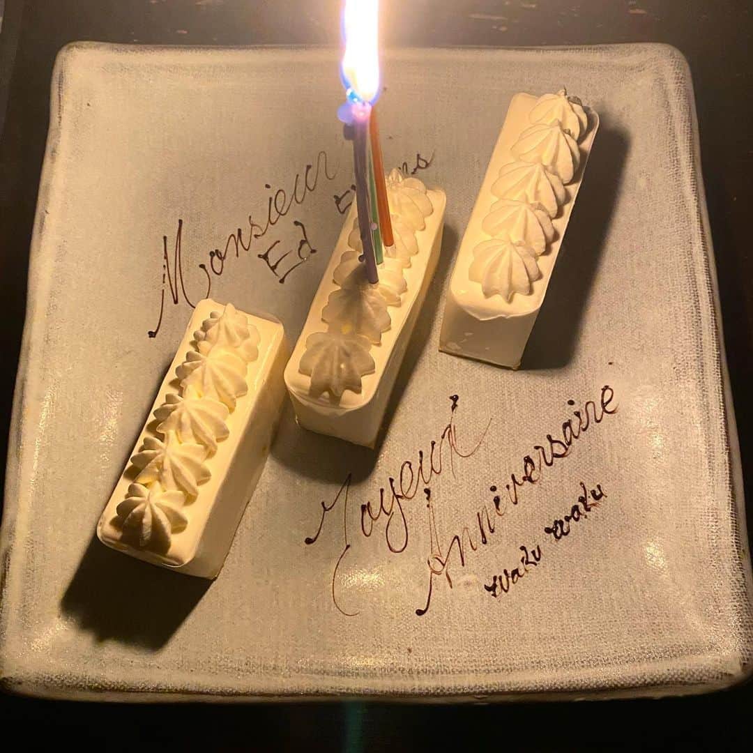 エドツワキのグルメインスタ