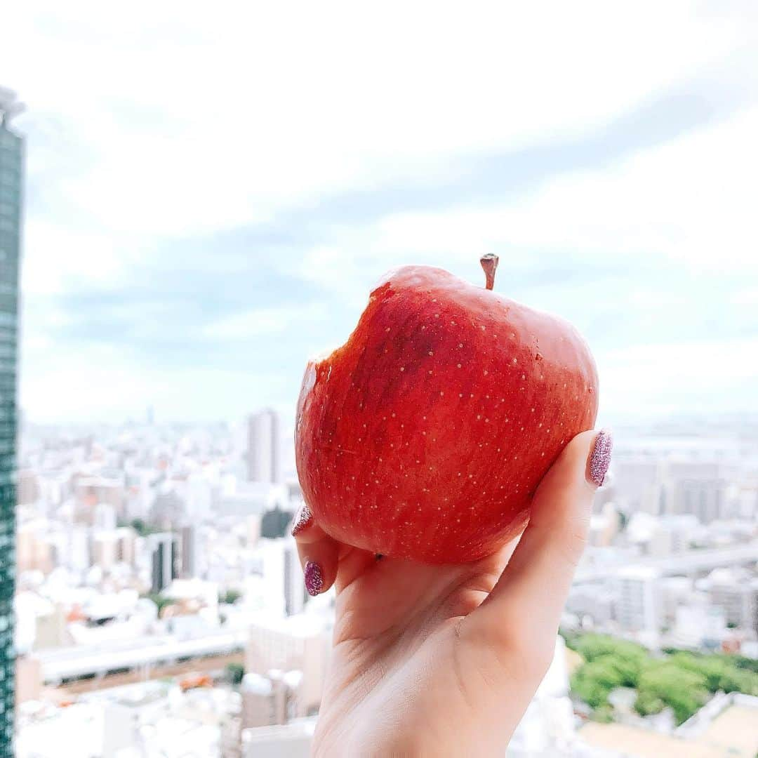 並川花連さんのインスタグラム写真 - (並川花連Instagram)「사과. 」7月9日 13時30分 - kareurn