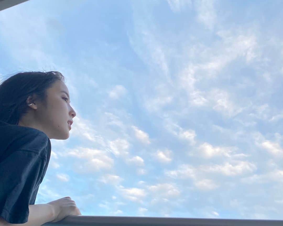 池上紗理依さんのインスタグラム写真 - (池上紗理依Instagram)「絵具で塗ったかのような雲 #☁️ #雲 #cloud」7月9日 13時40分 - sarii_ikegami