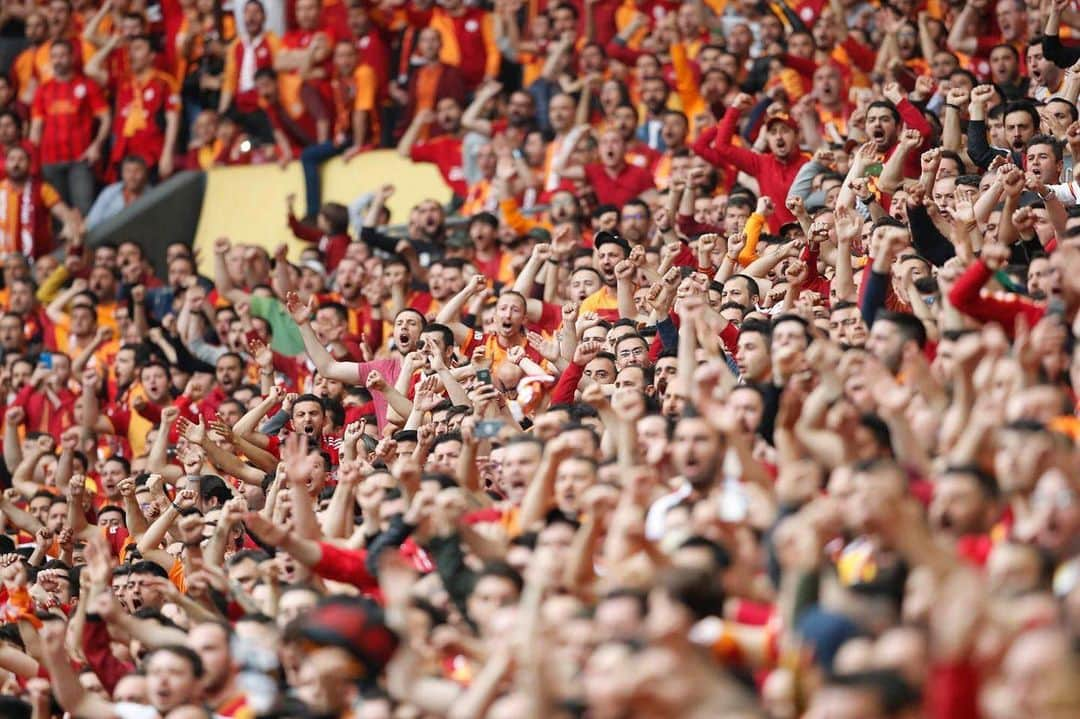 ガラタサライSKさんのインスタグラム写真 - (ガラタサライSKInstagram)「Günaydın #Galatasaray Ailesi」7月9日 15時00分 - galatasaray