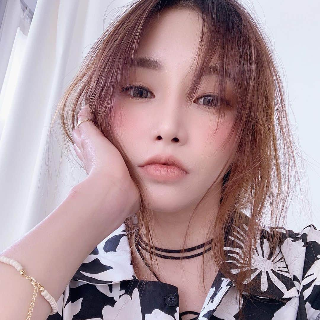 トキさんのインスタグラム写真 - (トキInstagram)「앞머리가 너무 거지존이라서 허수아비같달까...➿」7月9日 15時48分 - minhee_jjjj