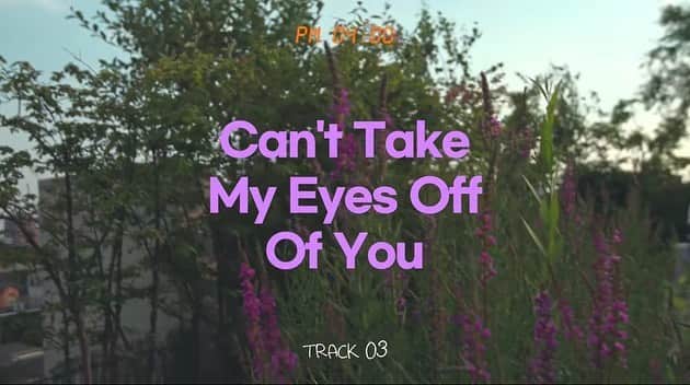 ソジン のインスタグラム：「햇살좋았던오후🌞 Track 03 : can't take my eyes off you (cover) Love me🤣💜 Next coming up at PM 7:00 - - - 풀영상은 유튜브 '소진스럽,'에🙂💜 - - https://www.youtube.com/channel/UCQdienuasszbHNNQZKXdDMQ」