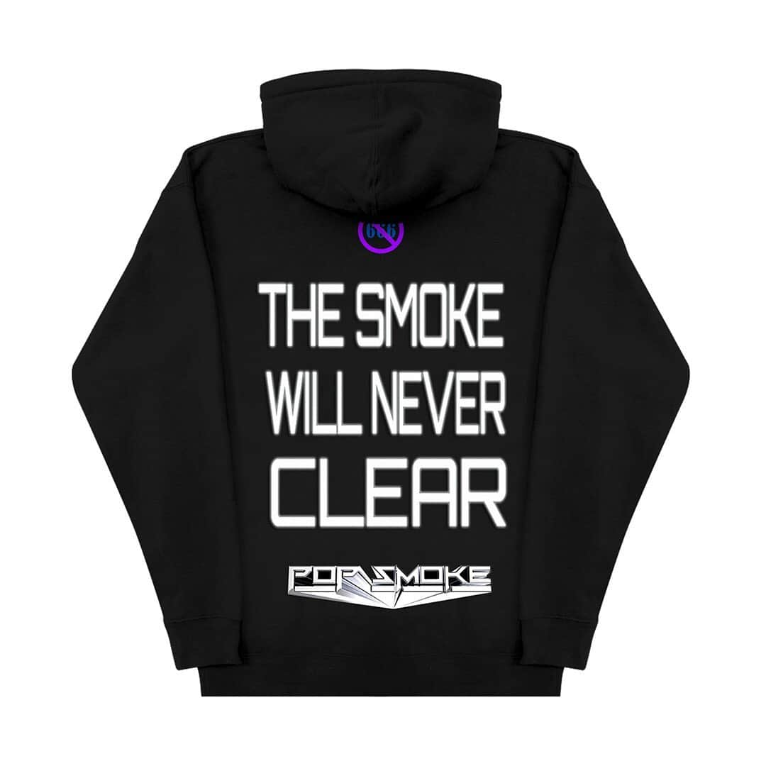 HYPEBEASTさんのインスタグラム写真 - (HYPEBEASTInstagram)「@hypebeaststyle: @murderbravado’s @whodecideswar label has issued a new capsule of merch for late rapper Pop Smoke‘s posthumous ‘Shoot For The Stars, Aim For The Moon’ album. Swipe to check out the graphic lineup of hoodies and T-shirts. All of the items are available now at Pop Smoke’s web store, with all of the proceeds benefiting the rapper’s charitable @shootforthestars foundation.⁠⠀ Photo: WHO DECIDES WAR」7月9日 17時07分 - hypebeast