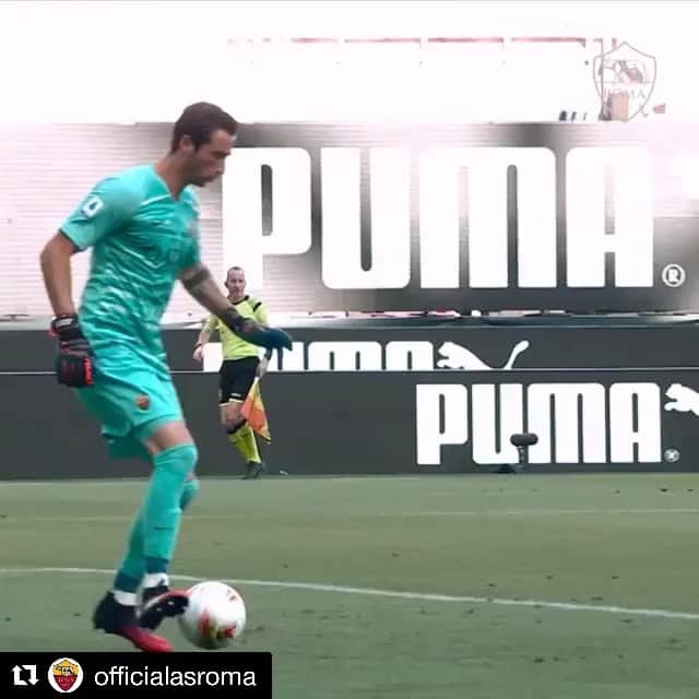 アントニオ・ミランテのインスタグラム：「💛❤️ Thanks @officialasroma」