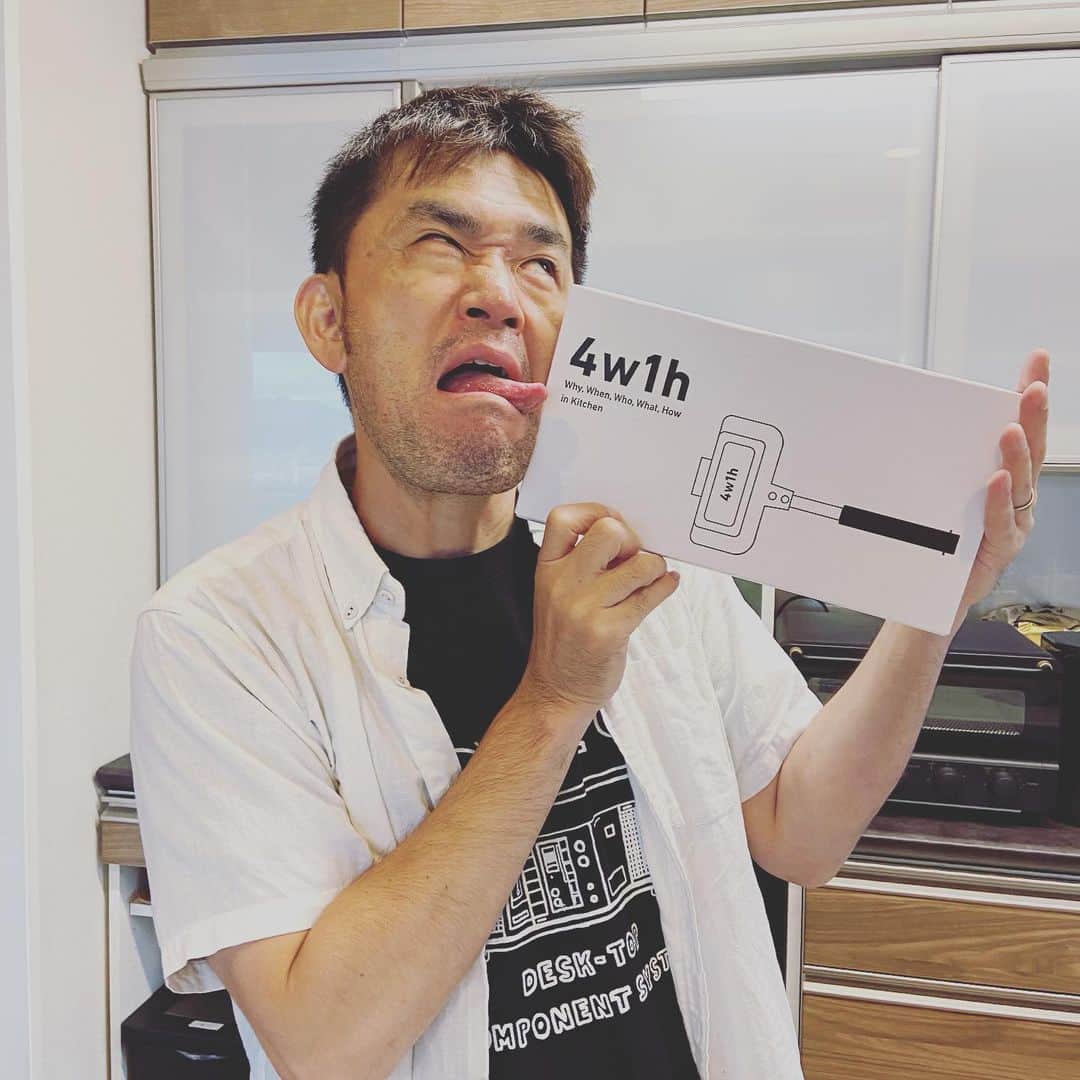 kougeishaのインスタグラム：「やっと届いたぜーーー♪ #4w1hホットサンドソロ」