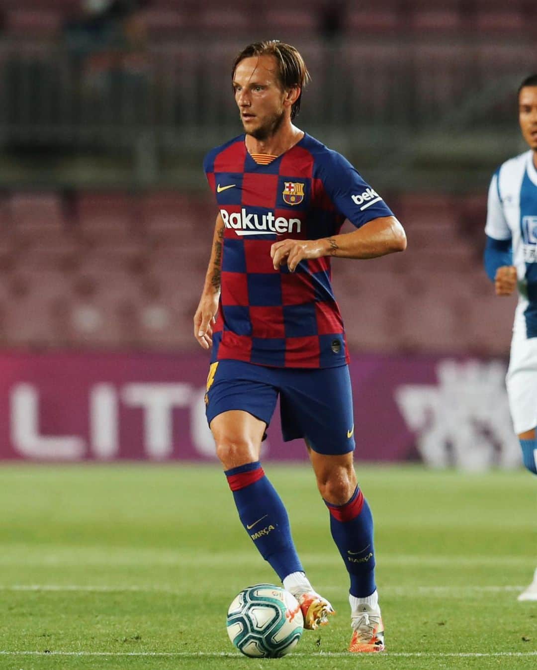 イヴァン・ラキティッチのインスタグラム：「🔵🔴 #forcabarca #fcbarcelona #ivanrakitic #laliga」
