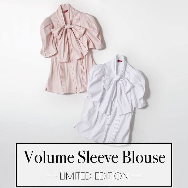 Double Standard Clothingさんのインスタグラム写真 - (Double Standard ClothingInstagram)「. 《Limited Item》 You can buy only online . Sov./ Volume Sleeve Blouse price. ￥17,000(+tax) color. オフ/ピンク size.  36/38 . 胸元のリボンとボリュームスリーブが華奢見せを叶えてくれるブラウス。 軽くて柔らかな風合いの綿混素材で、ストレッチ性・速乾性にも優れていてます。 ------------------------------------------- #doublestandardclothing #tokyo #DSC #sov #nightstore #limiteditem #fashion #ootd」7月9日 20時00分 - doublestandard_official