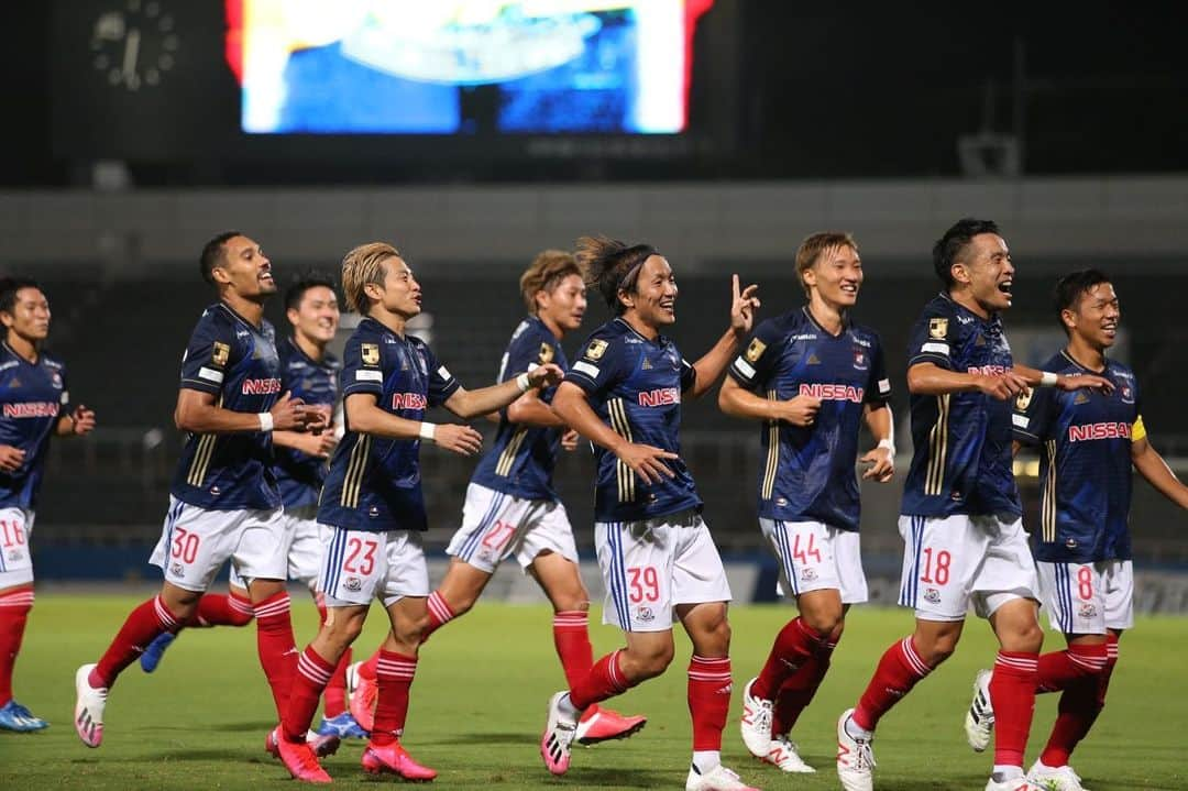 水沼宏太のインスタグラム：「⚽️ 応援ありがとうございました！ 今シーズン、リーグ戦初勝利‼️ 嬉しかったなー！ ここからみんなで勝ちを積み上げていきたいと思います‼️ スタンドがトリコロールに彩られていて、とても力になりました！ たくさんの方々のご協力本当にありがとうございました🙏🏻✨ #アシスト気持ちよかった #fmarinos #トリコロールの絆今こそ強く #水沼宏太 #newbalance  #nbfootball」