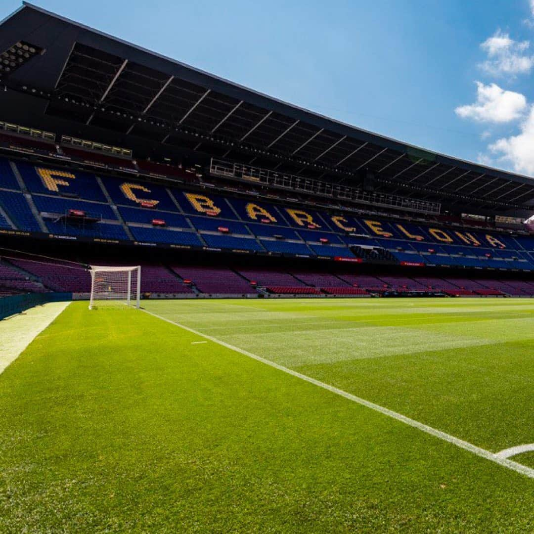 FCバルセロナさんのインスタグラム写真 - (FCバルセロナInstagram)「🏟 The Camp Nou will host the second leg of the @ChampionsLeague Round of 16 📍 El Camp Nou acogerá la vuelta del #BarçaNapoli 💙❤️ El Camp Nou serà l’escenari del #BarçaNapoli de vuitens 📅 7/8-8-2020」7月10日 5時47分 - fcbarcelona