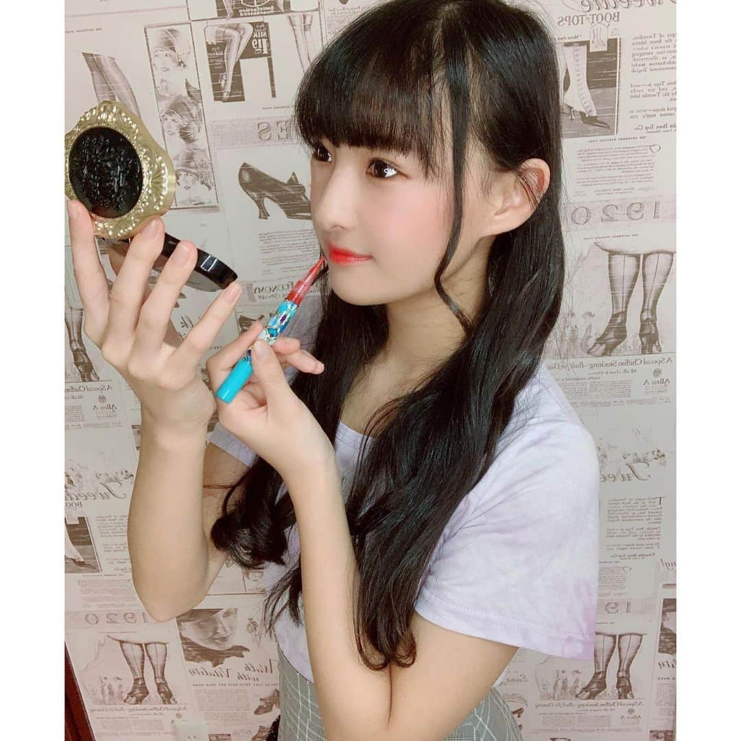 岡本怜奈さんのインスタグラム写真 - (岡本怜奈Instagram)「♡﻿ 𝓐𝓝𝓝𝓐 𝓢𝓤𝓘💄﻿ ﻿ ユニコーンの香水がかわいくてお気に入り🦄💜﻿ 香りも見た目も最高° ✧ (*´ `*) ✧ °﻿ ﻿ 他のコスメもかわいくて大好き🖤💜﻿ ﻿ #annasui (@annasui)﻿  (@annasui_japan)﻿ ﻿ ♡﻿ ♡﻿ #岡本怜奈 #れなたん #nmb48 #annasui﻿ #annasui香水 #香水 #ユニコーン﻿ #メイクアップパレッ #リップバーム﻿ #ドーリーガールルージュポット#ブラッシュルージュ﻿ #ローズリングルージュ #アナスイハンカチ﻿ #アナスイ #happy #Instagood﻿」7月9日 21時50分 - renatan1222