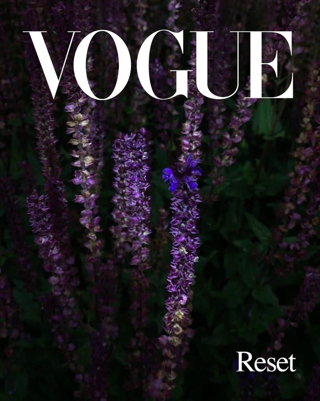 ヴィクトリアベッカムさんのインスタグラム写真 - (ヴィクトリアベッカムInstagram)「@brooklynbeckham’s pictures for the #VogueReset #VogueChallenge are so beautiful I had to post them all! Congratulations on the issue @edward_enninful @britishvogue x vb」7月9日 21時57分 - victoriabeckham